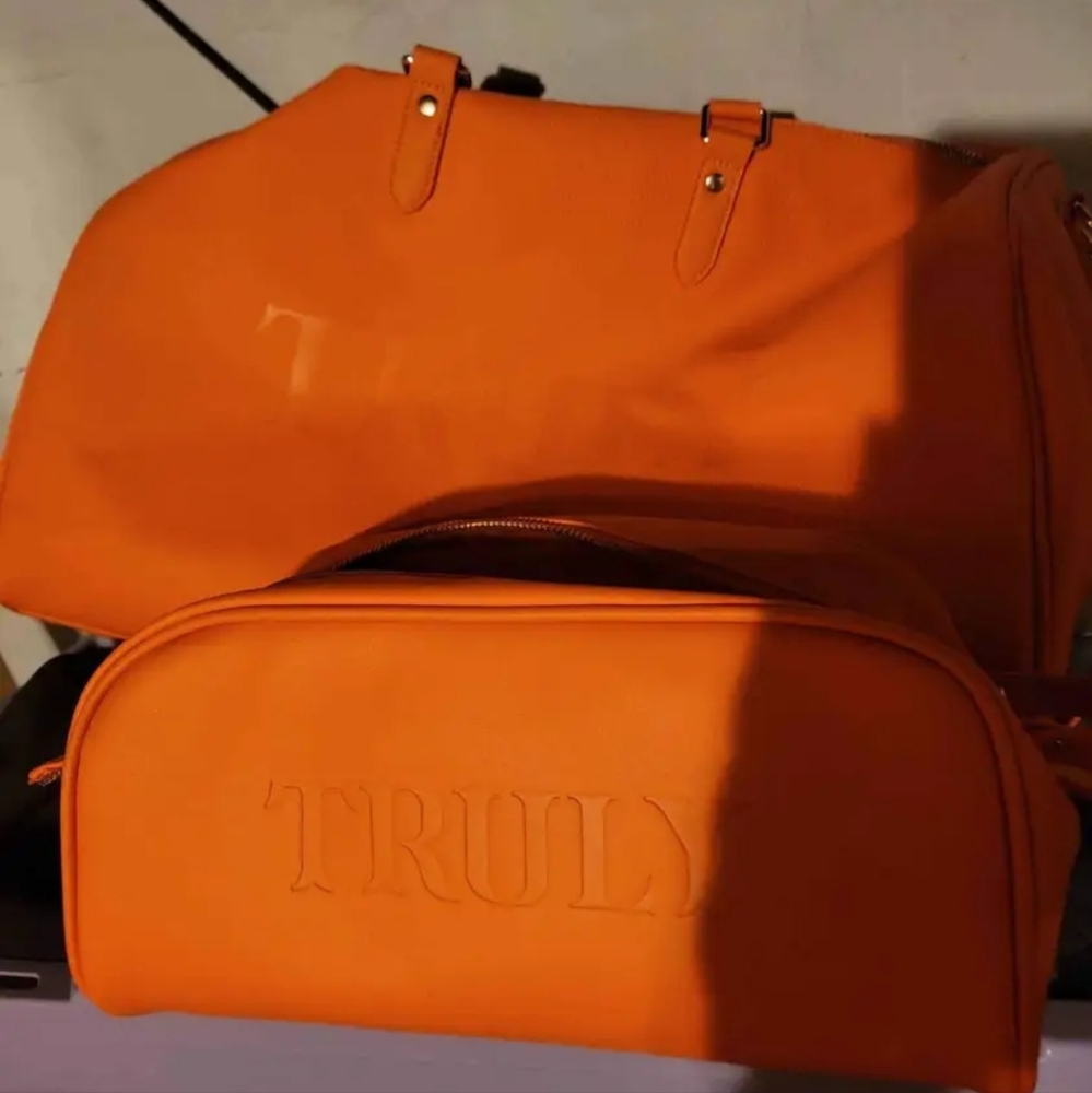 Truly beauty matching set